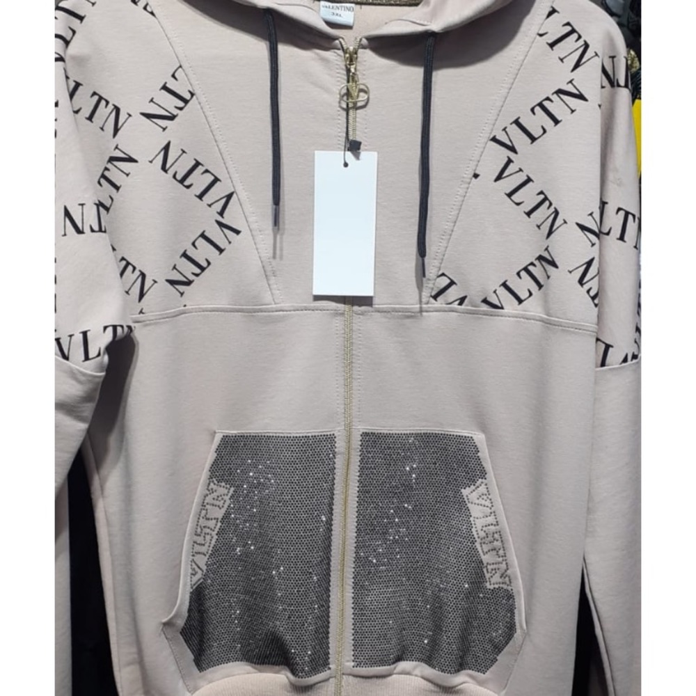 Nice cotton tracksuit with Swarovski details